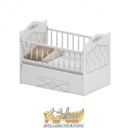 تخت نوزاد کلاسیک 2